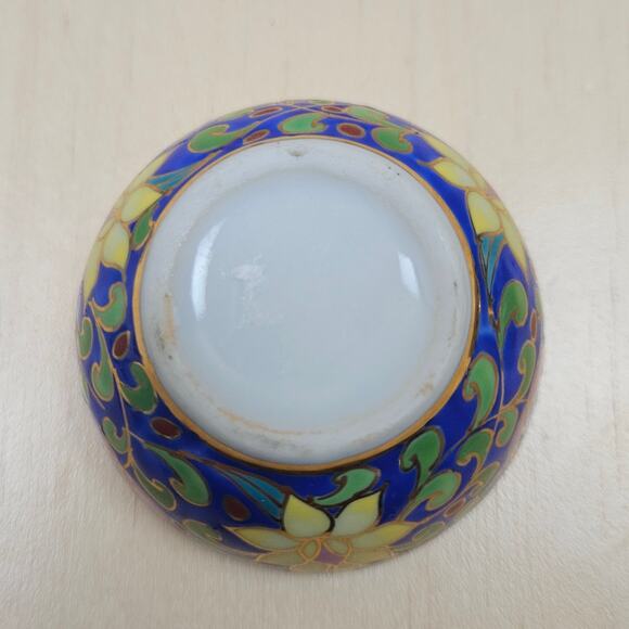 Authentic Thai Hand painted Trinket Jar Box with lid Enamel Flowers w/ Gold Trim - Picture 7 of 7